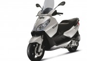 Piaggio X7 300